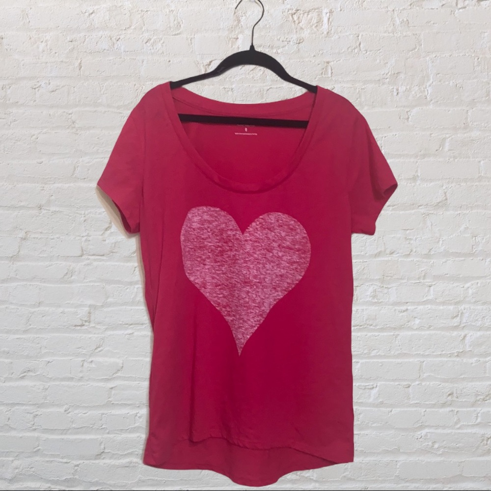 💕💕 Express Pink Heart T-Shirt Valentine's Day